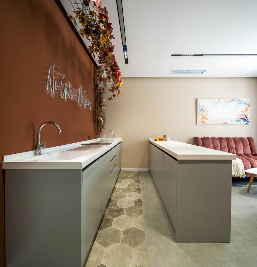 Lazy Seal Holiday Cottages Nabran Muqtedir Exterior foto